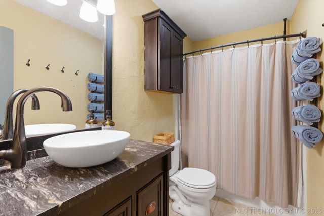 448 Springview Drive, Skiatook, OK 74070