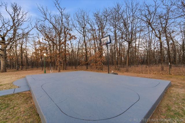 448 Springview Drive, Skiatook, OK 74070