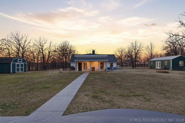 448 Springview Drive, Skiatook, OK 74070