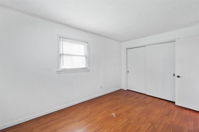 1530 Jade Street, Kellogg, IA 50135