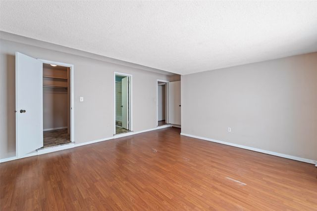 1530 Jade Street, Kellogg, IA 50135