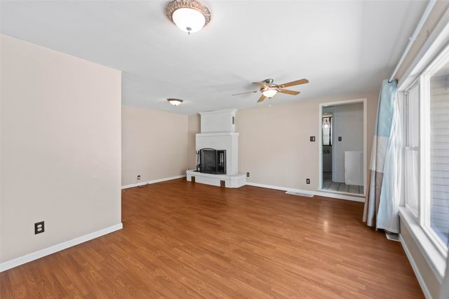 1530 Jade Street, Kellogg, IA 50135