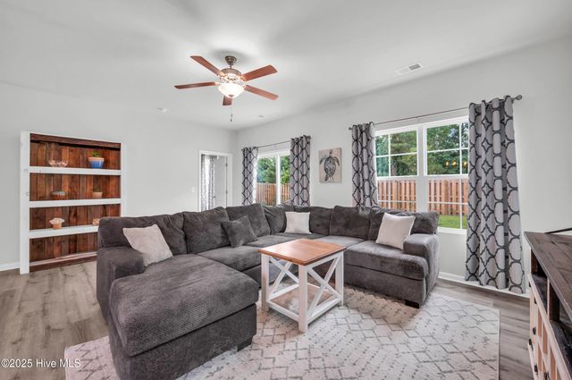 4549 Parsons Mill Drive, Castle Hayne, NC 28429
