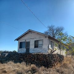 17751 Lake Matthew Dr., Perris, CA 92570