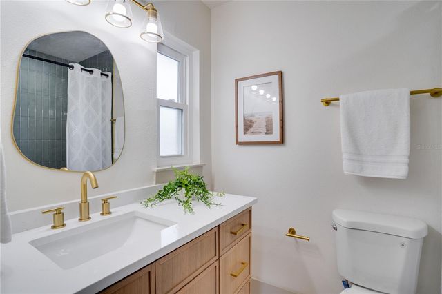 11071 NAVAJO DRIVE, St Petersburg, FL 33708