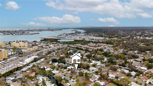 11071 NAVAJO DRIVE, St Petersburg, FL 33708