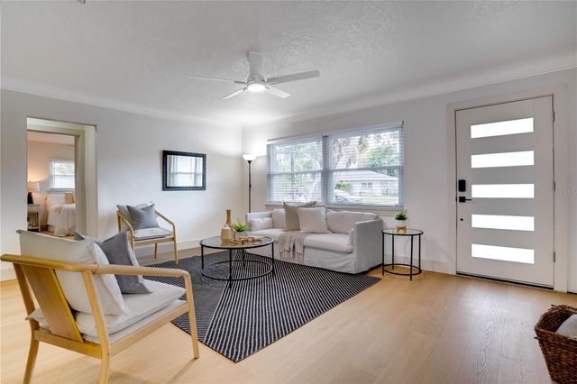 11071 NAVAJO DRIVE, St Petersburg, FL 33708