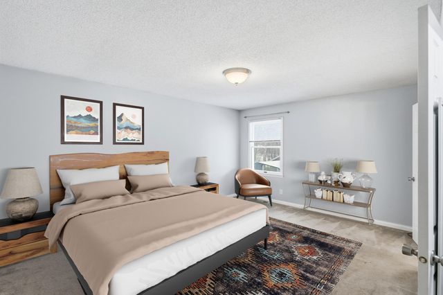 2460 N LAKE OF THE WOODS RD, Columbia, MO 65202