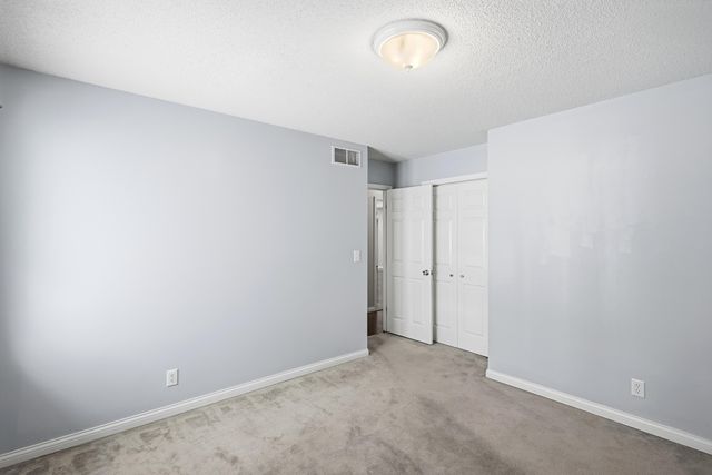 2460 N LAKE OF THE WOODS RD, Columbia, MO 65202