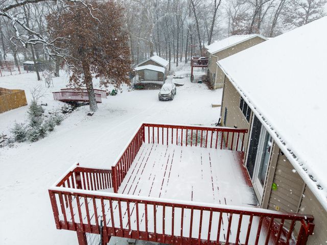 2460 N LAKE OF THE WOODS RD, Columbia, MO 65202