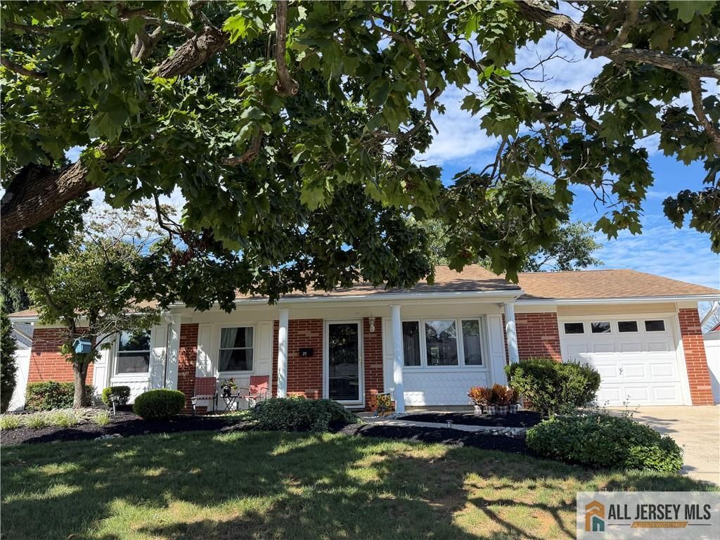 21 Drake Avenue, Monroe, NJ 08831