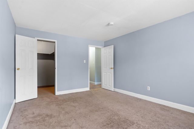 2 Silvestri Cir Unit 13, Derry, NH 03038