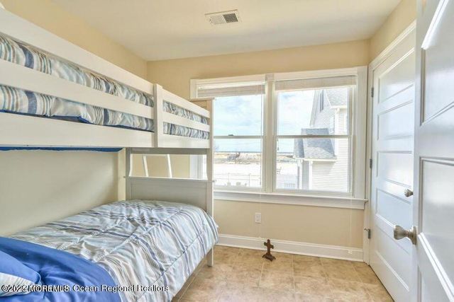 10 4th Avenue 102, Ortley Beach, NJ 08751