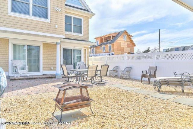 10 4th Avenue 102, Ortley Beach, NJ 08751