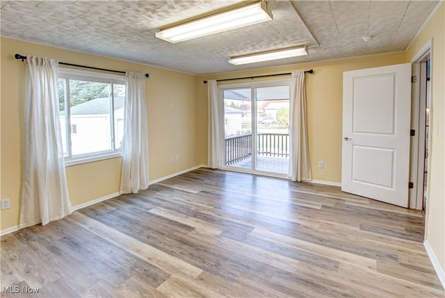 7334 Greenleaf Avenue, Parma, OH 44130