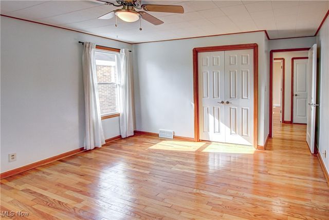 7334 Greenleaf Avenue, Parma, OH 44130