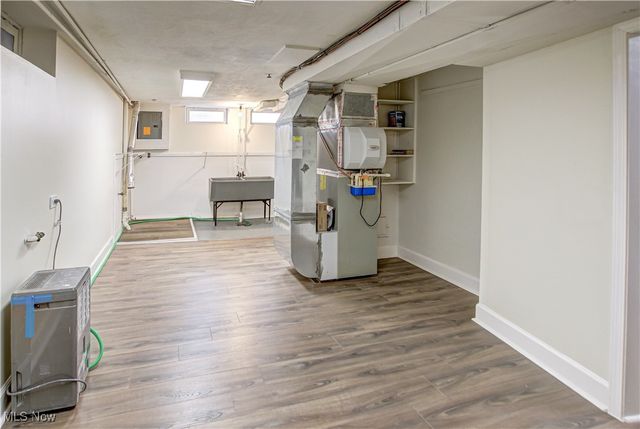 7334 Greenleaf Avenue, Parma, OH 44130