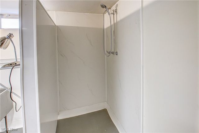 7334 Greenleaf Avenue, Parma, OH 44130