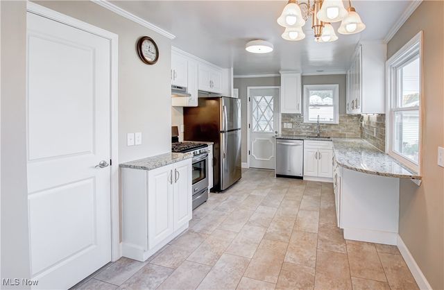 7334 Greenleaf Avenue, Parma, OH 44130