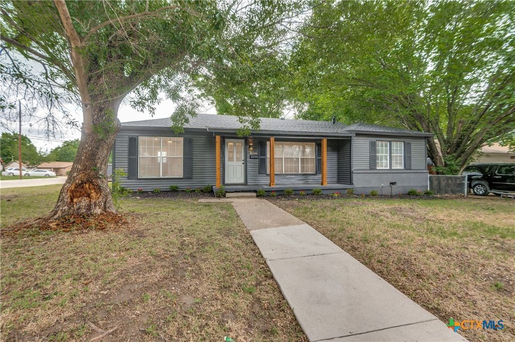 3524 Swan Street, Fort Worth, TX 76117