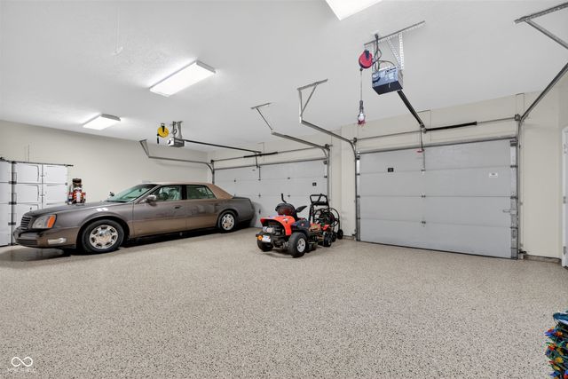 7831 Juniper Lane, Avon, IN 46123