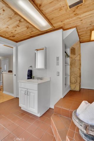 5 Toprail, Rancho Palos Verdes, CA 90275