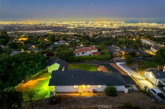 5 Toprail, Rancho Palos Verdes, CA 90275