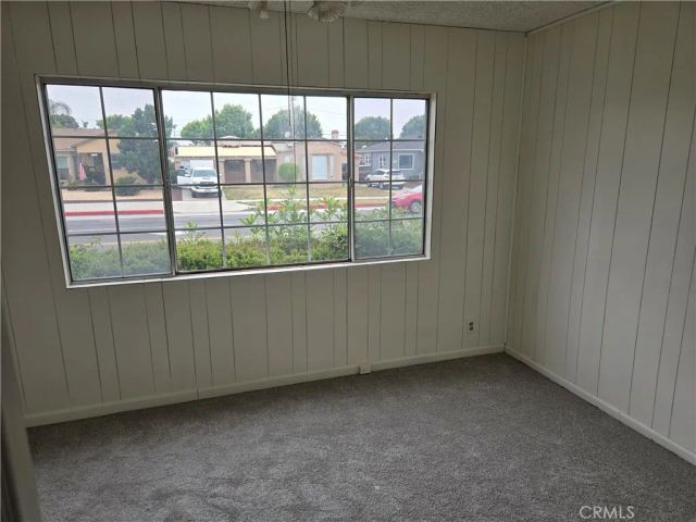 8216 S Van Ness Avenue, Los Angeles, CA 90047