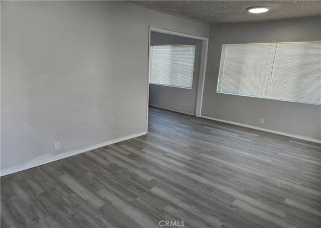 8216 S Van Ness Avenue, Los Angeles, CA 90047