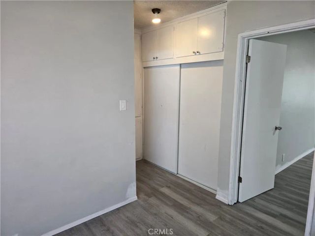 8216 S Van Ness Avenue, Los Angeles, CA 90047
