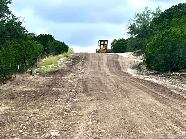 00 PR, Rocksprings, TX 78880