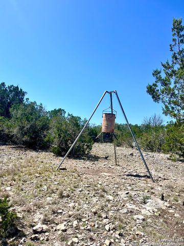 00 PR, Rocksprings, TX 78880