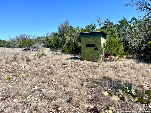 00 PR, Rocksprings, TX 78880