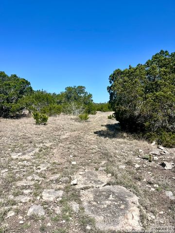 00 PR, Rocksprings, TX 78880