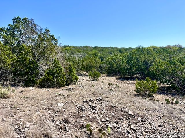 00 PR, Rocksprings, TX 78880