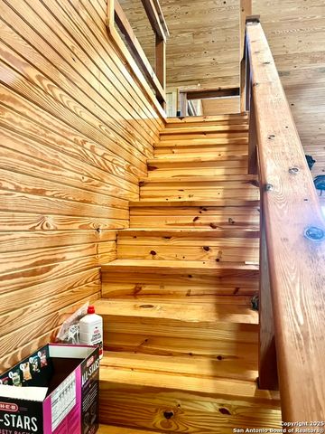 00 PR, Rocksprings, TX 78880