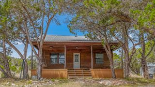 00 PR, Rocksprings, TX 78880