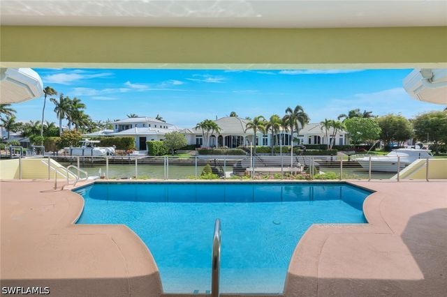 2147 Snook DR, Naples, FL 34102