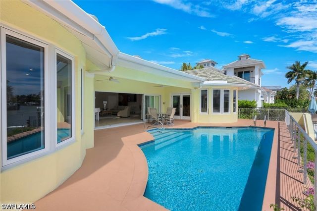 2147 Snook DR, Naples, FL 34102