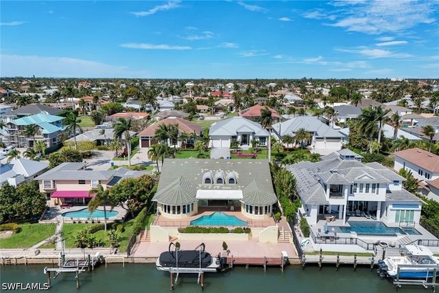 2147 Snook DR, Naples, FL 34102