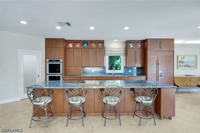 2147 Snook DR, Naples, FL 34102
