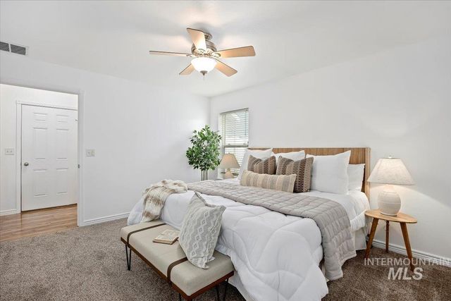 971 Caswell Ave W, Twin Falls, ID 83301