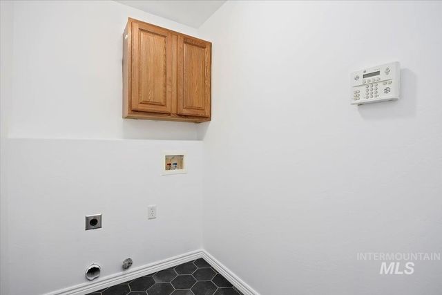 971 Caswell Ave W, Twin Falls, ID 83301