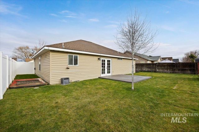 971 Caswell Ave W, Twin Falls, ID 83301