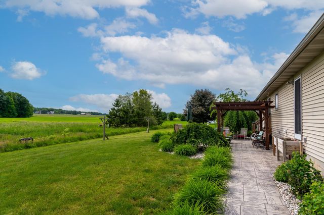 4597 W Baseline Road, Mount Pleasant, MI 48858