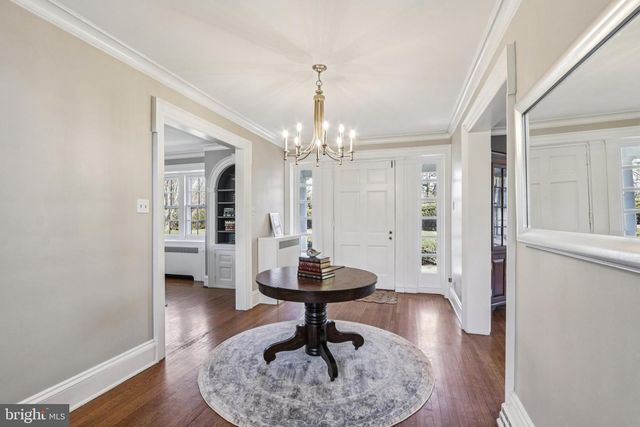 2211 YARDLEY, Yardley, PA 19067