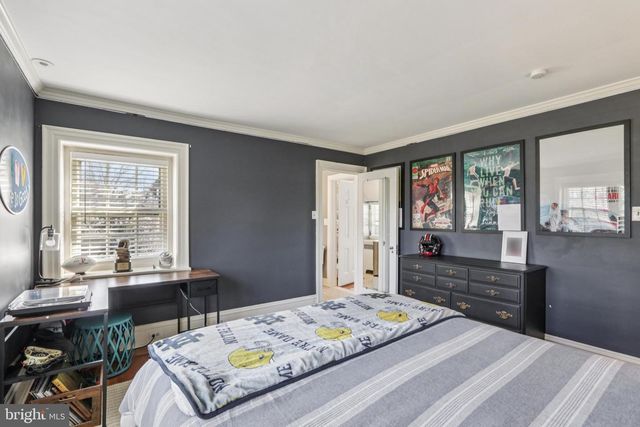 2211 YARDLEY, Yardley, PA 19067