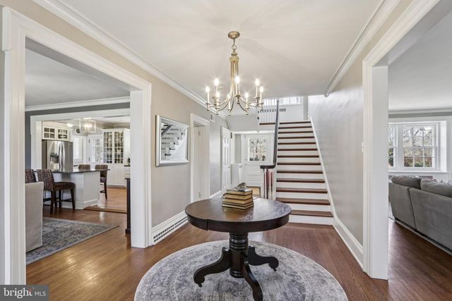 2211 YARDLEY, Yardley, PA 19067