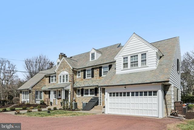 2211 YARDLEY, Yardley, PA 19067