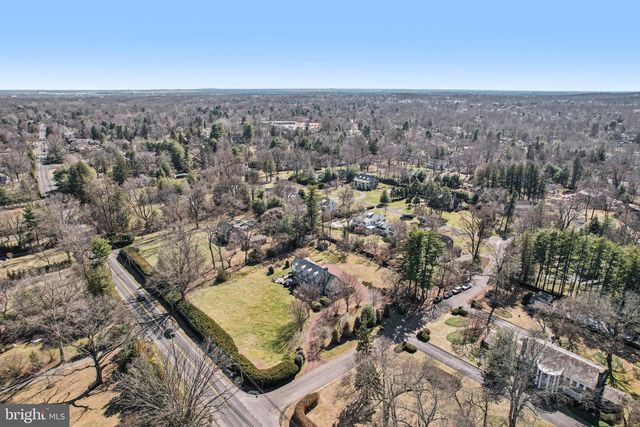 2211 YARDLEY, Yardley, PA 19067